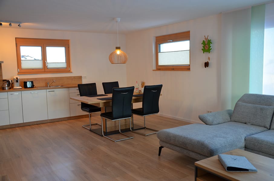 Ferienwohnung Alpenliebe - Essbereich